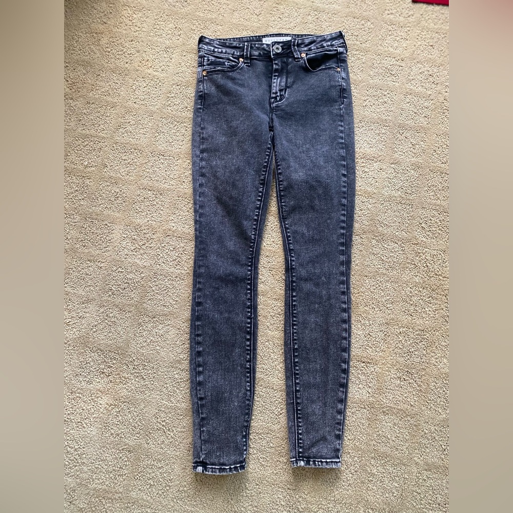 Bullhead High-Rise Skinniest Jeans